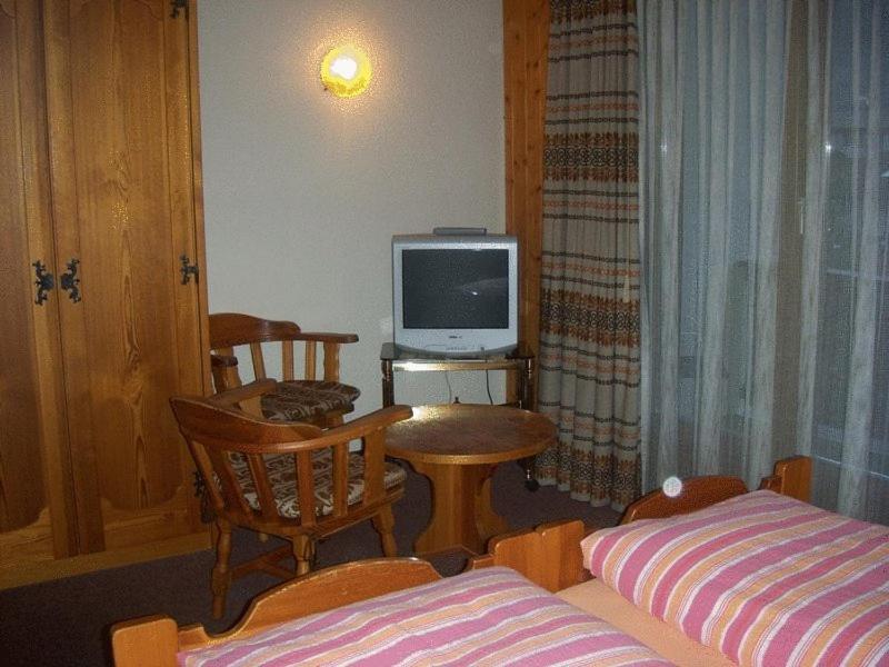 Hotel Walida Bönigen Esterno foto